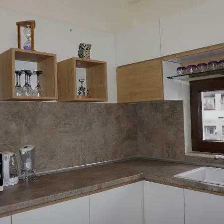 Burgas Apartment ブルガス