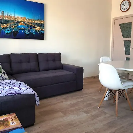 アパート Burgas Apartment